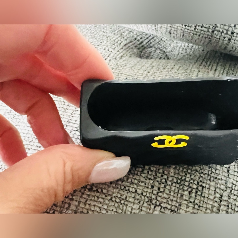 Black CC Mini AirPod Case with Clip - Picture 5 of 7